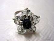 �N���b�N����ƁA�傫���摜�������܂��B