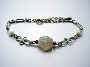 �N���b�N����ƁA�傫���摜�������܂��B