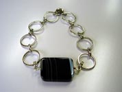 �N���b�N����ƁA�傫���摜�������܂��B