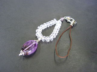 アメジスト（パープル）決断力・愛情・集中力・調和・第六感・献身・冷静・覚醒・精神力・豊かな感受性