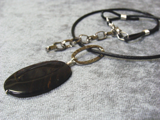 オブシディアン【天然ガラス】（ブラウンブラック）トラウマ回避・集中力