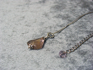 アメトリン（イエローパープル）精神と肉体のバランスを取り、望む方向へと導く