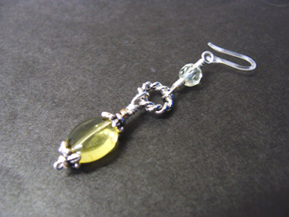 アンバー【琥珀】（グリーン）喜び・社交性・人間関係・柔軟・創造