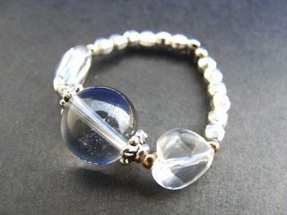 クォーツ【シルバーフラッシュクリスタル】（クリアシルバー）健康・能力・明晰・完璧・宇宙的意識・感受性・沈着冷静・豊かな感受性