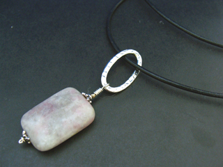 レピドwithピンクトルマリン（ピンクグレー）豊かな感受性