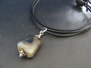 デンドライトオパール（マルチカラー・樹状模様）自然との調和