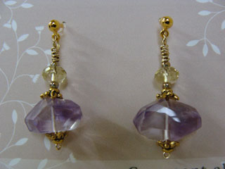 ピアスです。（ファントムアメジスト・レモンクォーツ使用）　<<オーダーにて作りました。>>