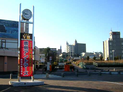 �����_�{�w�O�B���v�͍����Ă܂��i23KB�j