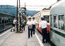 千頭に到着した311F最終列車