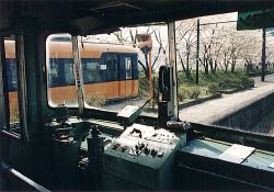 写真:しらさぎの運転台から