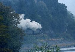はるか彼方で爆煙のさくら号(T_T)