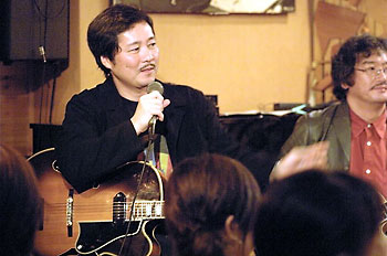 �X�[�p�[�M�^�[�o�g��