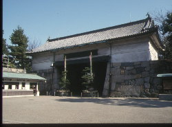 É鐼