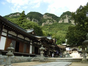 八栗寺の本堂