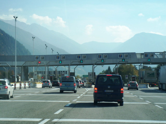 img0005.jpg