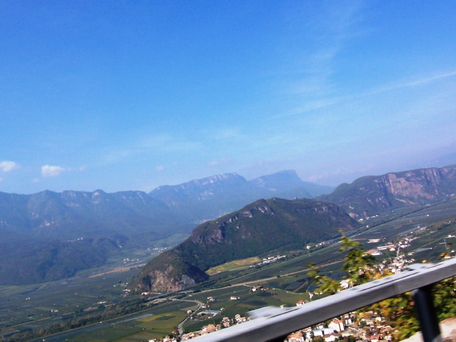img0010.jpg