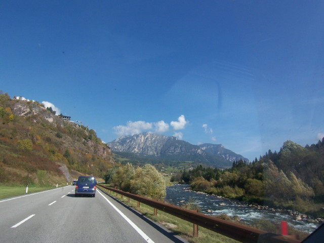 img0011.jpg