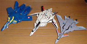 �T���_�[�{���g