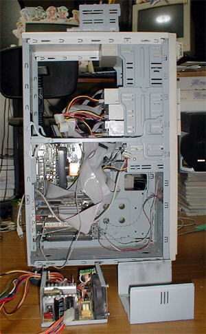 �R�o���R���s���[�^�[�]�R�O�O�O