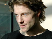 Jamie Bamber Fan Site Japan